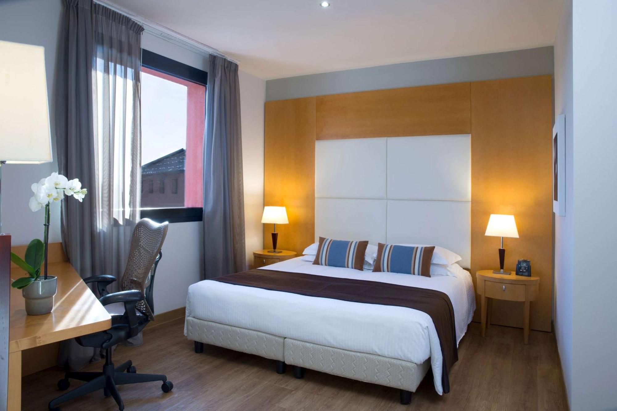 Dolce By Wyndham Milan Malpensa Hotel Somma Lombardo Bagian luar foto