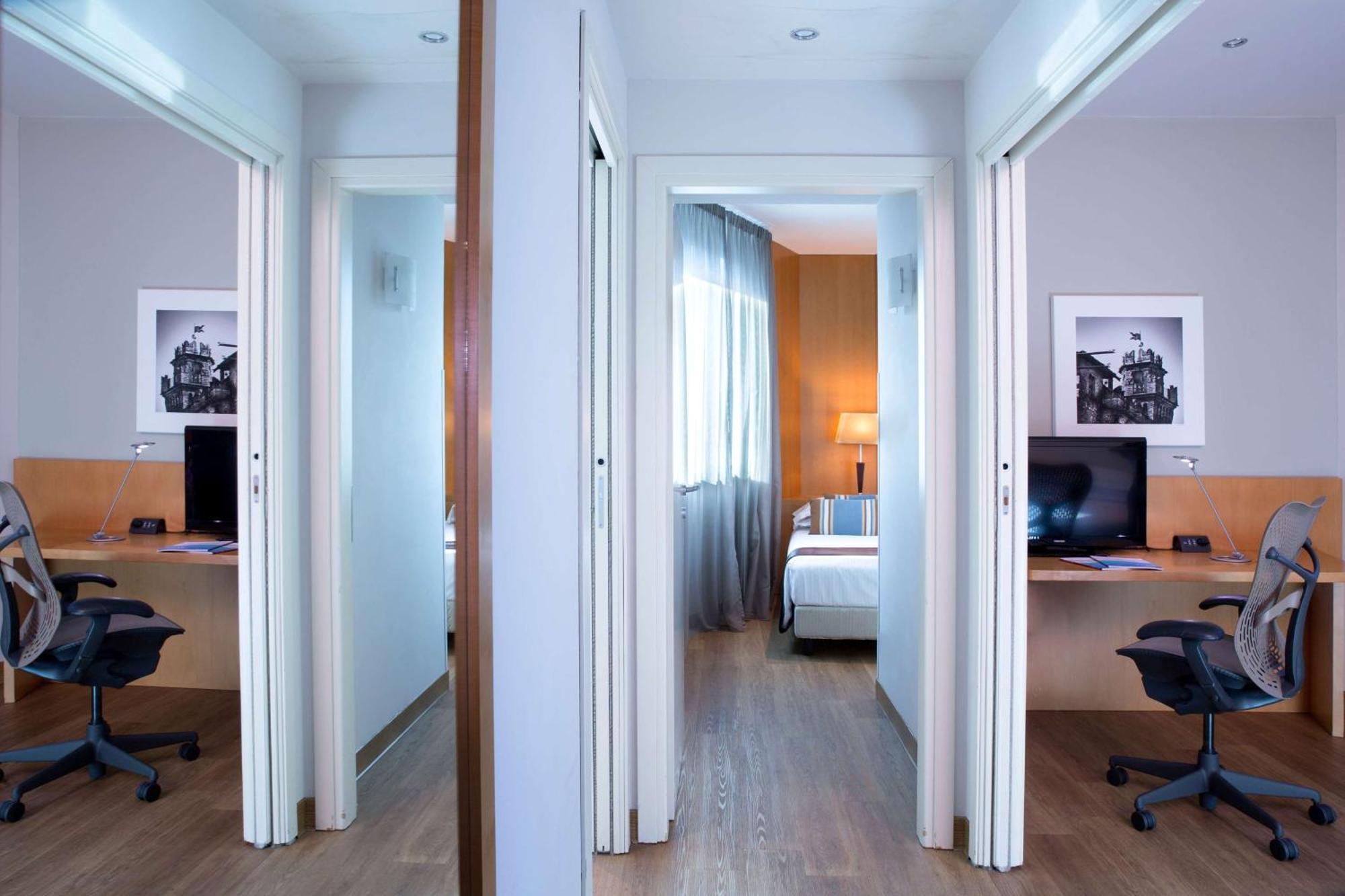 Dolce By Wyndham Milan Malpensa Hotel Somma Lombardo Bagian luar foto