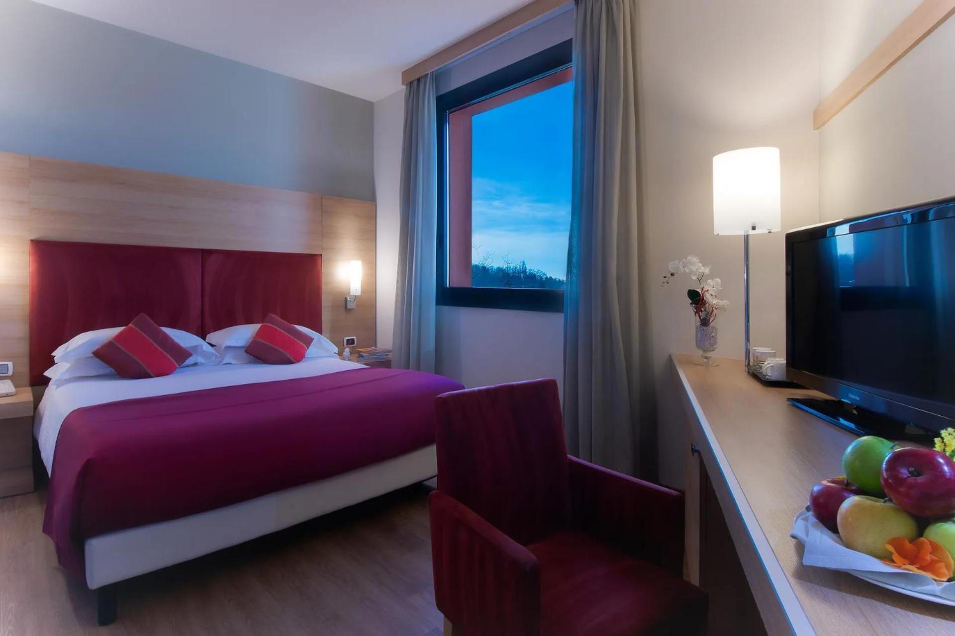 Dolce By Wyndham Milan Malpensa Hotel Somma Lombardo Bagian luar foto